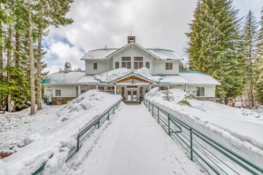 The Chinook Lodge at Government Camp - Meredith Lodging